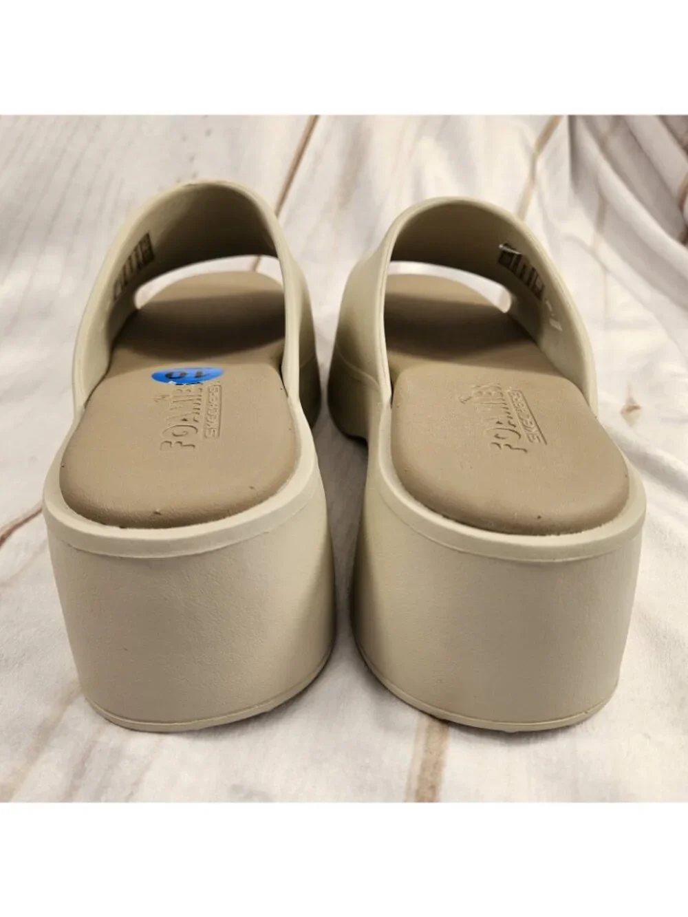 Womens Skechers Natural Rave Platform Slide Sandals Size 10 Beach Resort Summer